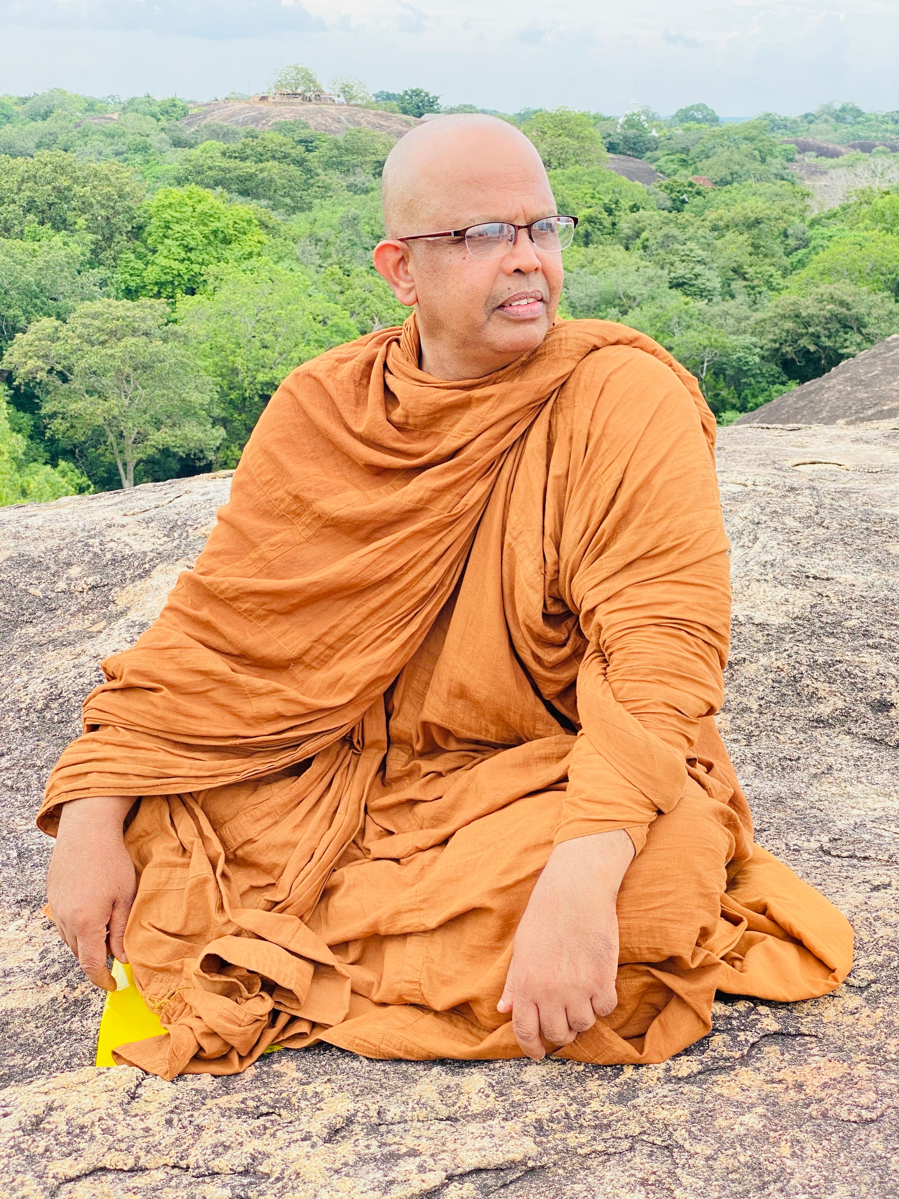 පෝදා සීල සමාදානය
