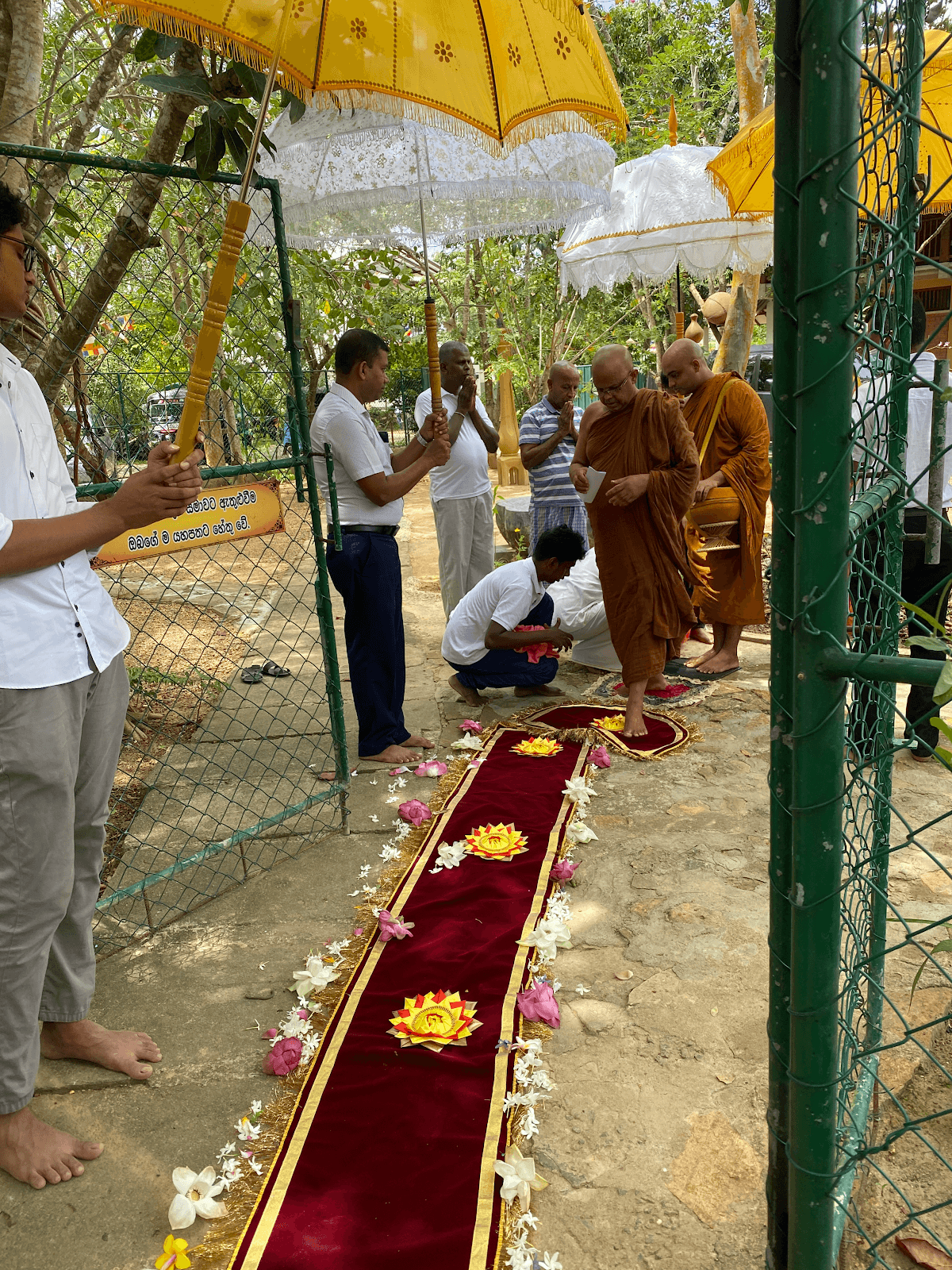 දානමය පුණ්ය කටයුතු හා සංඝෝපස්ථානය